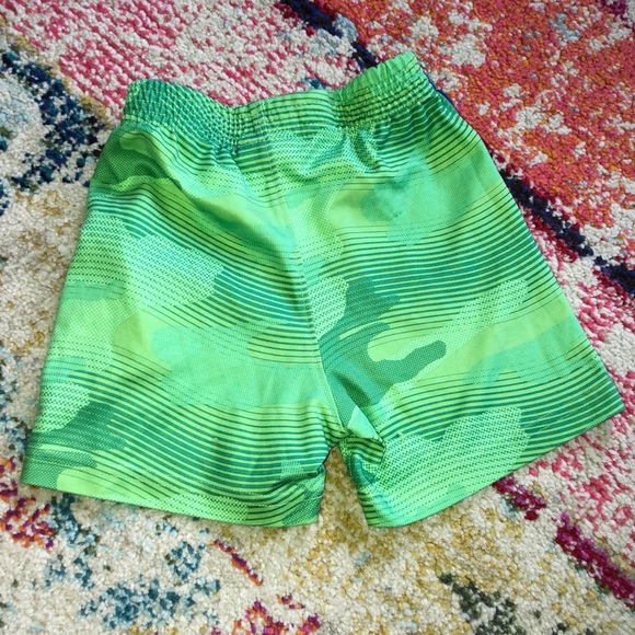 Under Armour shorts - Picture 3 of 3